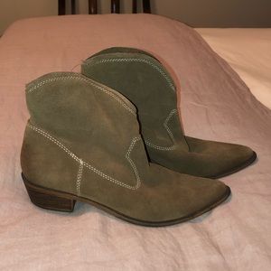 Mossimo Supply Co. Suede Cowboy Boots Womens 7.5
